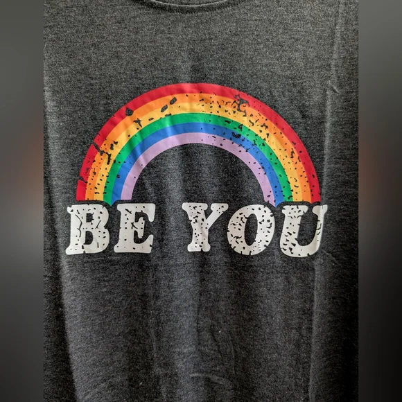 2/$40 Women's COORDINATING SET of PRIDE T-shirt & Accessories - Picture 8 of 16